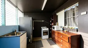 Central Strathfield quiet share stay - Image 5