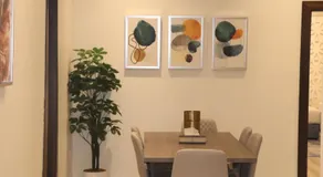 Thwary Hotel Suites - Image 5