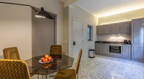 Stylish Retro Suites - Image 4