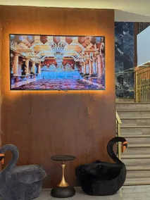 THE SWAN hotel - Image 2