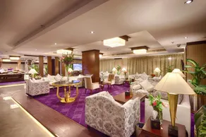Lavona Hotel - Image 5