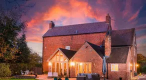Bank Farm House - Stunning House & Gardens - Image 3