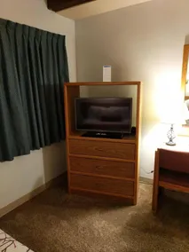 Mid Town Motel - Image 4