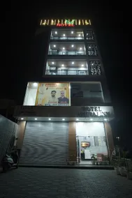 Hotel Adhiraj Inn - Image 4