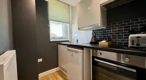 PS APARTMENTS - Image 4