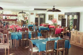 Alatai Holiday Apartments - Image 4