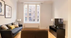 2 bedroom luxury Knightsbridge - Image 2