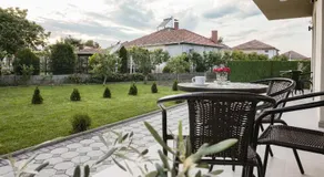 Olive Apartments - Image 3