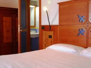 Hotel La Villa della Regina - Image 5