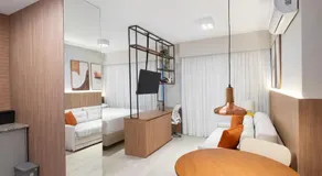 1209B Studio LifeSpace Elegância e Conforto CWB - Image 2