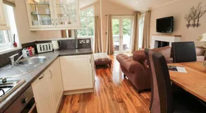 Number 43 Burnside Lodge - Image 3
