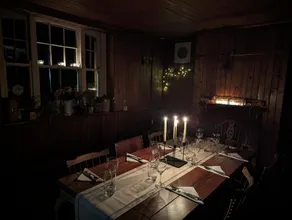 Three Horseshoes Inn - Image 5