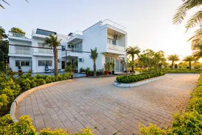 ELIVAAS AdhiVa 5-BHK Farmhouse with Private Pool, Bar & Lush Garden - Image 4