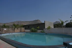 Apna Farmhouse - Private Villa with Pool & Play area - Near Fort -15 min to Ellora Caves - Image 4