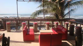 Casa de las Olas Surf & Beach Club - Image 5