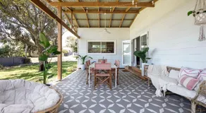 Stylish Shack Falcon Bay - Image 4