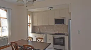 Riverhouse Extended Stay Apartment - Image 3