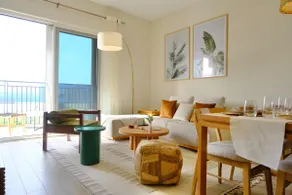 Classy 1BR High Floor by Amenities & F1 - Image 3