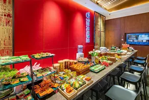 AI Stay Future Hotel (Xi'an Zhonggulou Wulukou Subway Station) - Image 2
