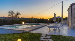House Nicasia: villa con piscina - Image 4