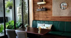 Bloom Boutique Hotel & Cafe - Image 3