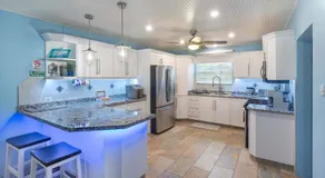 Impressive Private Pool Mandevilla Home Near Beach - Image 3
