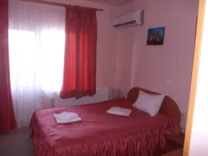 Pensiunea Larisa - Image 2