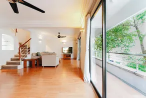 Saigon Apartments - Image 3