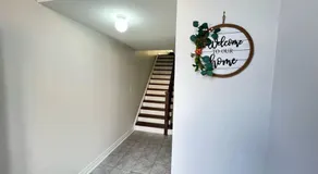 Beautiful Vacation Home near Toronto Airport - Image 2