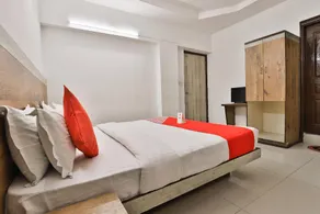 OYO 8758 Hotel Swagatam - Image 3