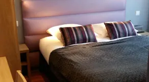 Hotel Napoléon - Image 2