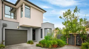 Luxury Camberwell Family Retreat by WOW Manage - Image 5