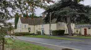 The Cedars Hotel - Image 2
