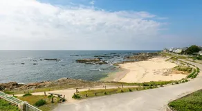 Appartement 'Spacieux Face Mer' avec vue sur mer et balcon - Image 4