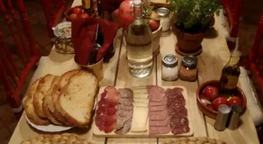 Les Magranes Bed & Breakfast - Image 3