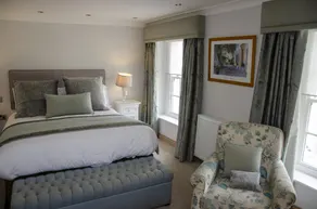 Castle View Guest House - Image 2