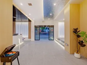 Jindu Hualong City Light Luxury Hotel - Image 5