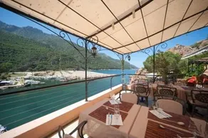 Hôtel & Restaurant Le Belvédère - Image 2