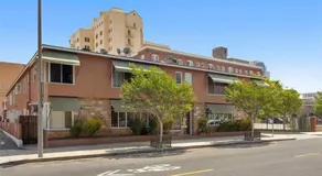 Manuel Y Sonia-La casa de los Angeles - Image 4