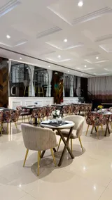 Hotel Emperor Paradise - Image 3