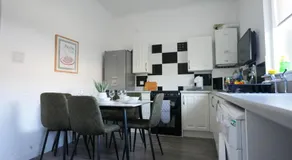 Alexandra House - Image 5