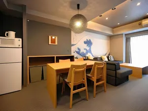 Minn Ueno - Image 5