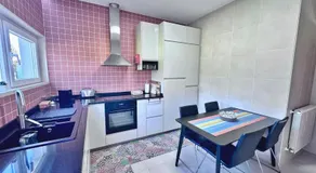 T3 Cozy Old House with XL garden - Image 2