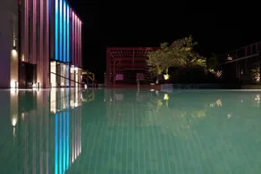 Island‘s Other Side - Image 3