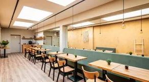 Bloomhotel - Image 3