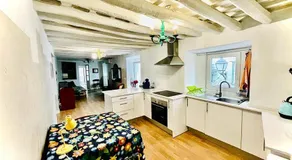 Apartamentos La Selva - Image 2