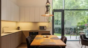 Pine house - Image 3
