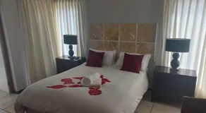 Crystal Villa Guesthouse - Image 2