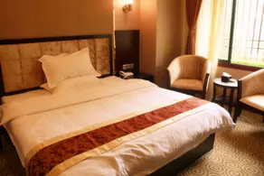Century Jinyuan Hotel - Image 4