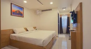 SAAS Residency - Image 4